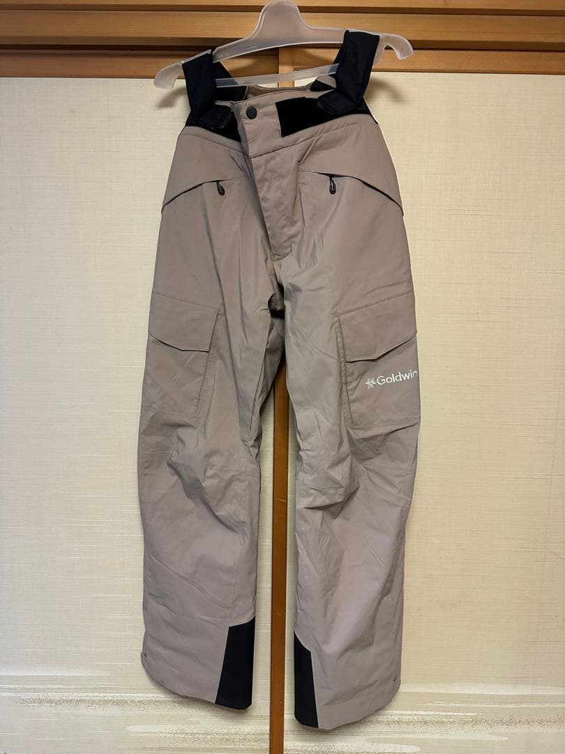 23-24 ゴールドウイン　関係者向けスキーウェア　パンツのみ