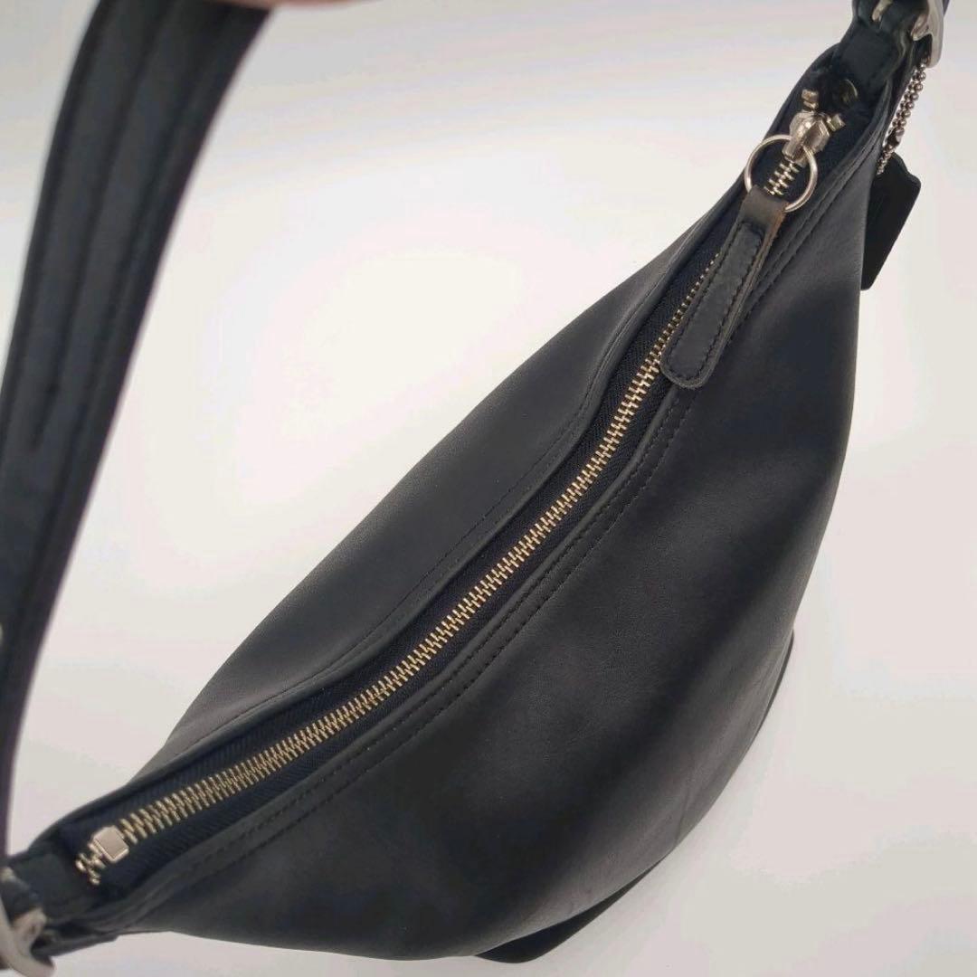 OLD COACH ワンショルダーレザーバック　ブラック