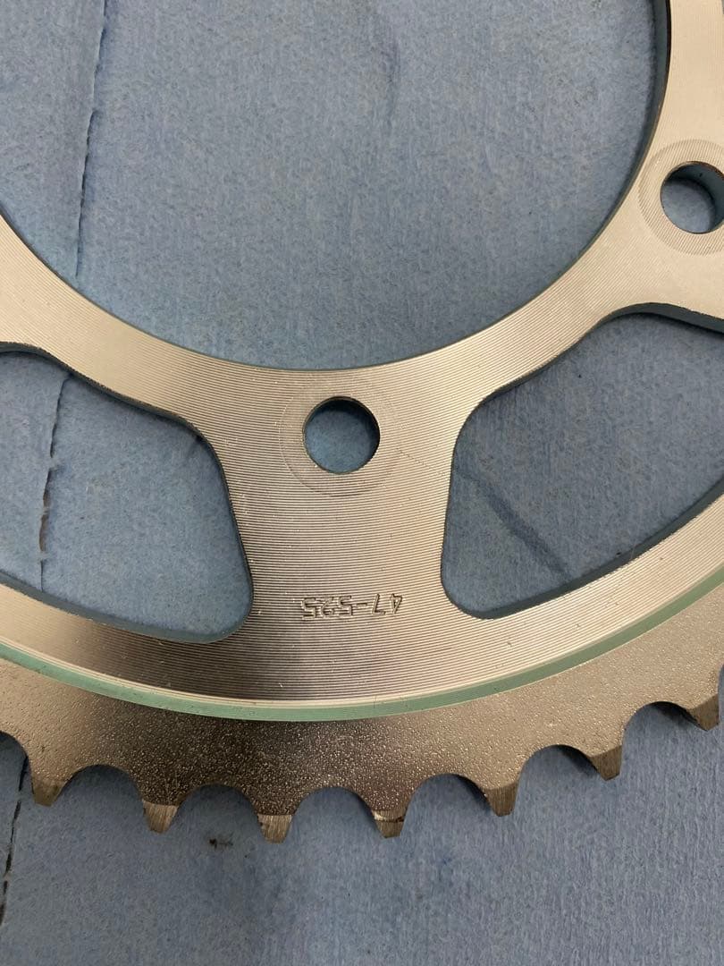 suzuki gsx 8s 純正スプロケット　前後セット　純正チェーン付き