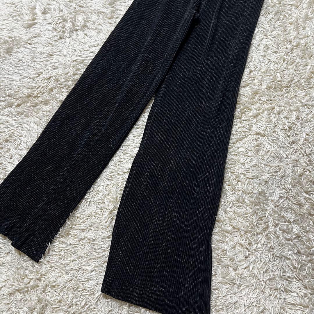 美品 イッセイミヤケ ISSEY MIYAKE プリーツ パンツ サイズ2