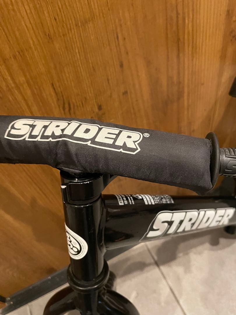 STRIDER 12 Sport バランスバイク ブラック