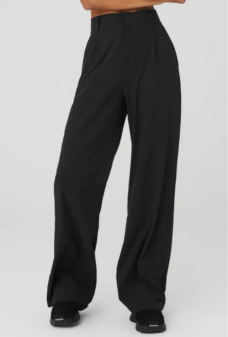 alo カジュアルパンツ