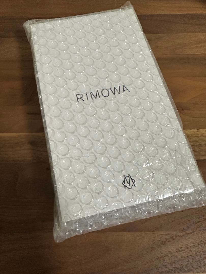 正規品RIMOWA iPhone17Pro MagSafeケース スレートグレー