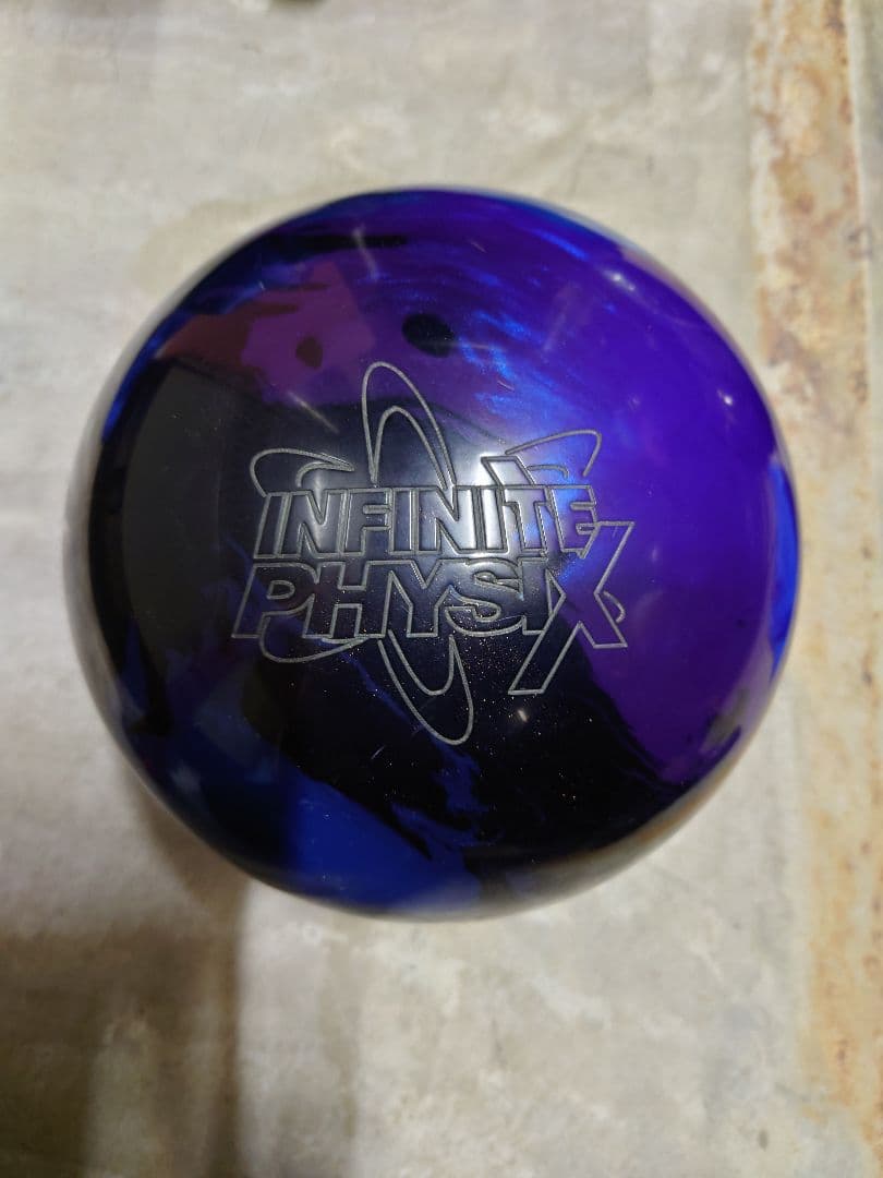 ガトーショコラ　ボウリングボール インフィニットフィジックス