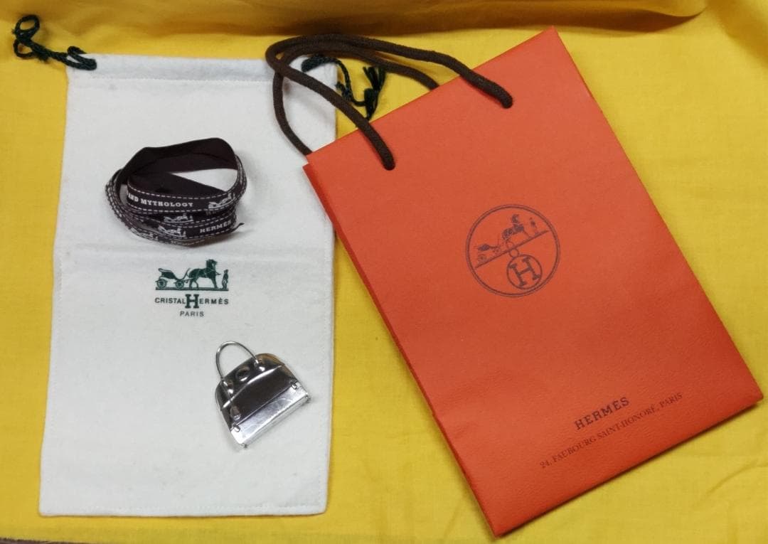 エルメスSV925　　ポリードバックモチーフ　ピルケース　袋リボン付