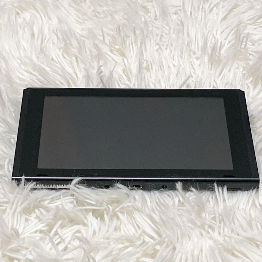 美品　Switch 本体のみ　2018年製