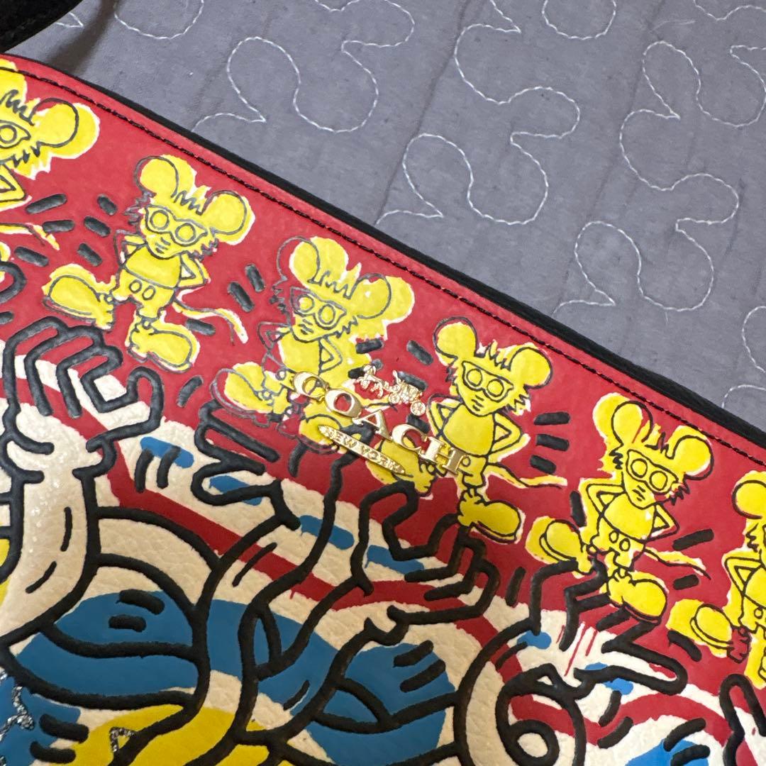 ほ*と様 COACH キース・ヘリング ミッキーマウス　ミニカメラバッグ