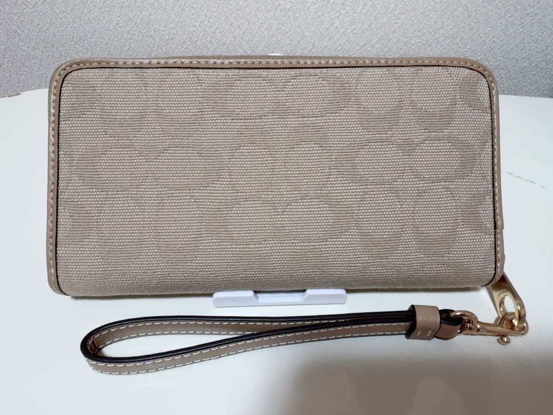 【新品・正規品】コーチ長財布
