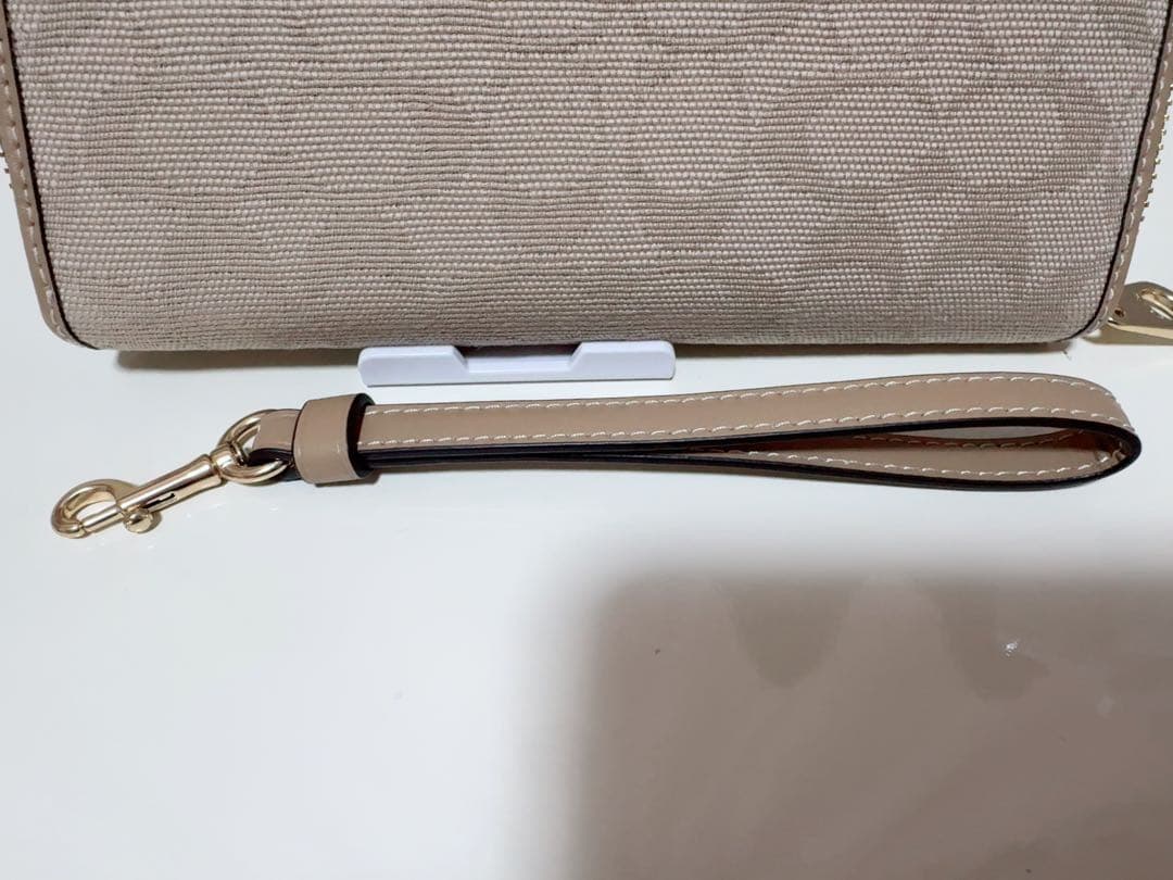 【新品・正規品】コーチ長財布