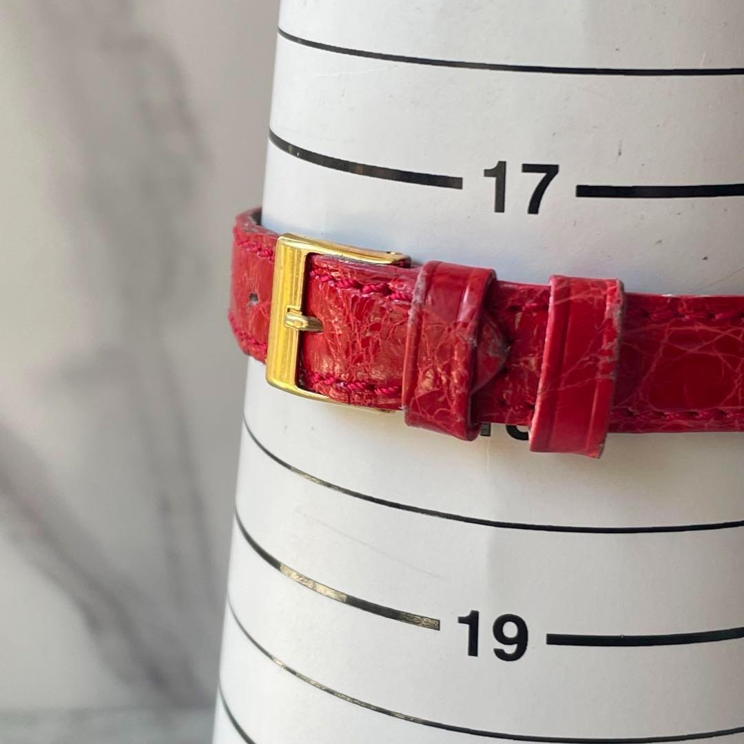 稼動品　obray オブレイ　ヴィンテージ　手巻き　　腕時計　ゴールドオーバル