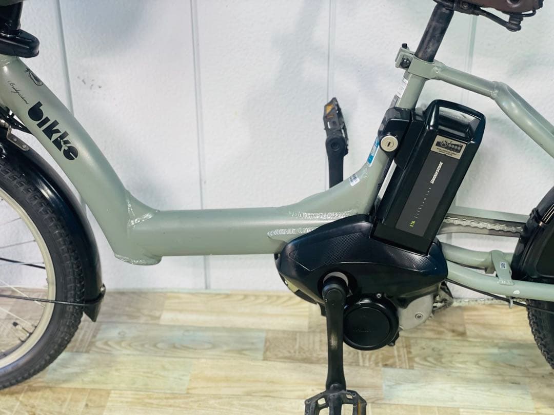 3061ブリヂストン8.7アンペア3人乗り対応子供乗せ　電動アシスト自転車