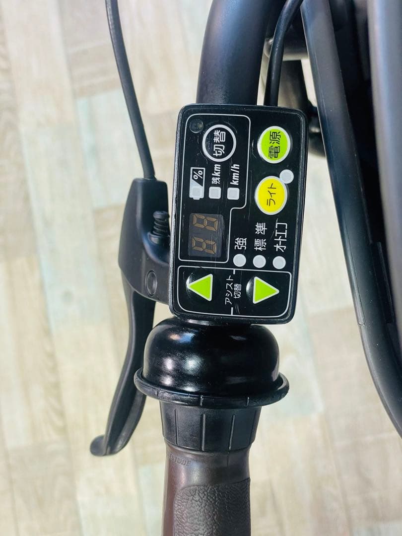 3061ブリヂストン8.7アンペア3人乗り対応子供乗せ　電動アシスト自転車