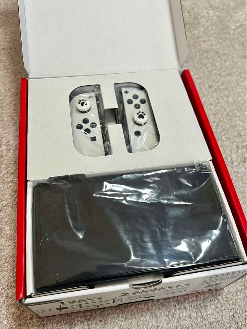 【美品】Nintendo Switch　有機ELモデル　ホワイト