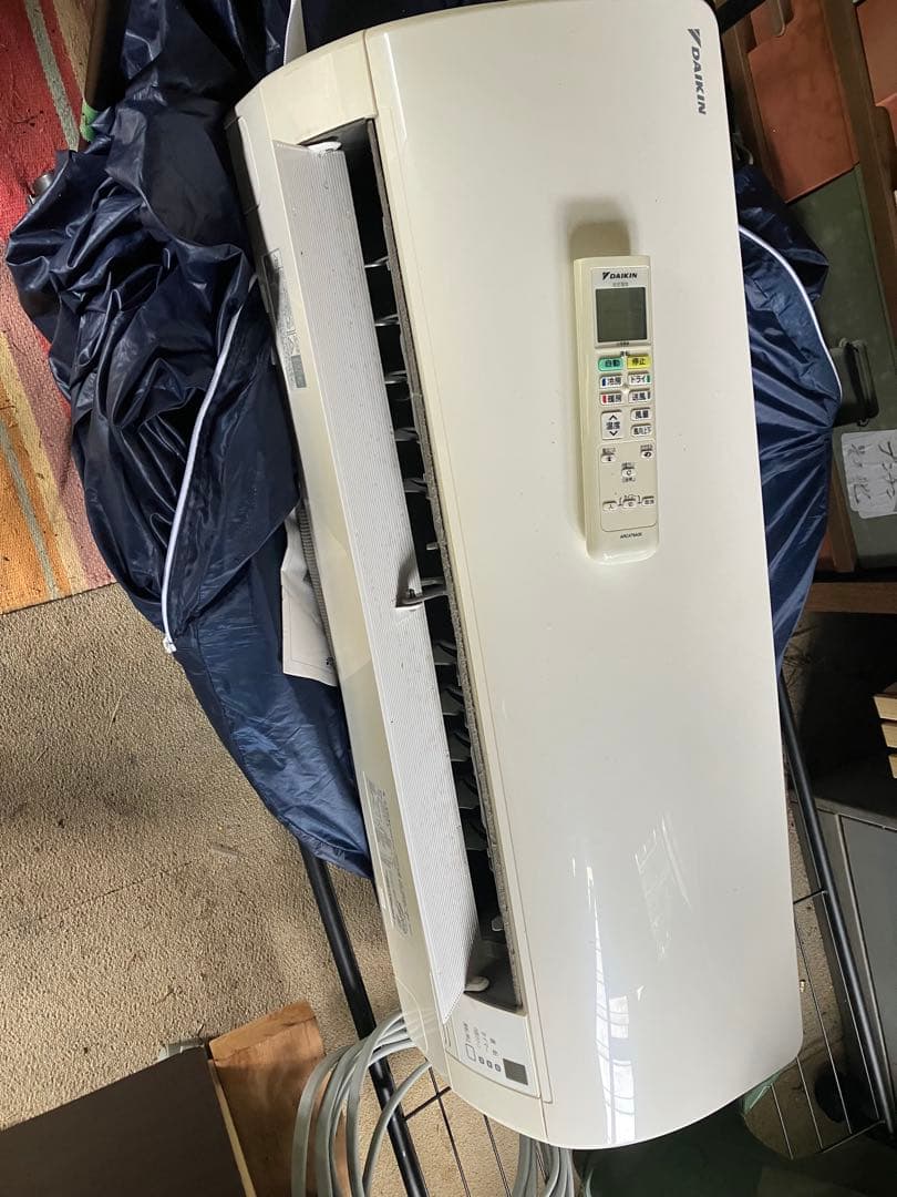 【引き取り限定】ダイキン ルームエアコン F40UTEP-W（2018年製)