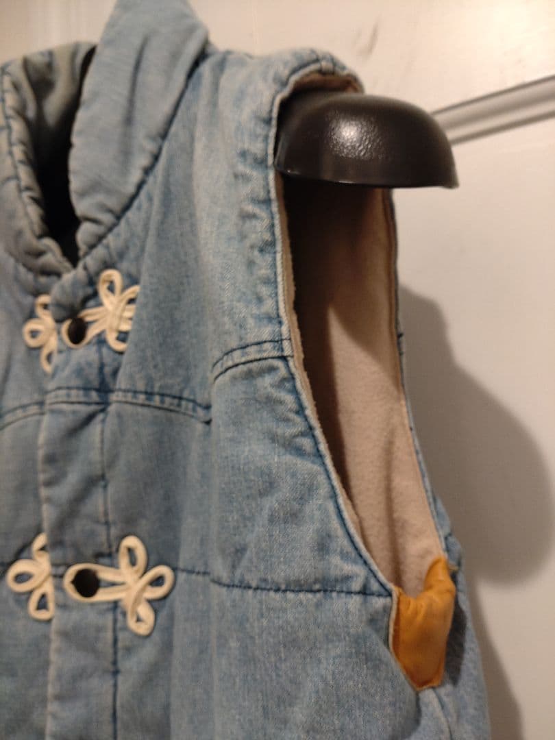 【サスクワァッチファブリックスSASQUATCHfabrix】ダウンベストＭ