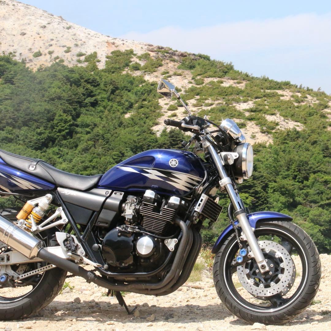 YAMAHA XJR400R タンク