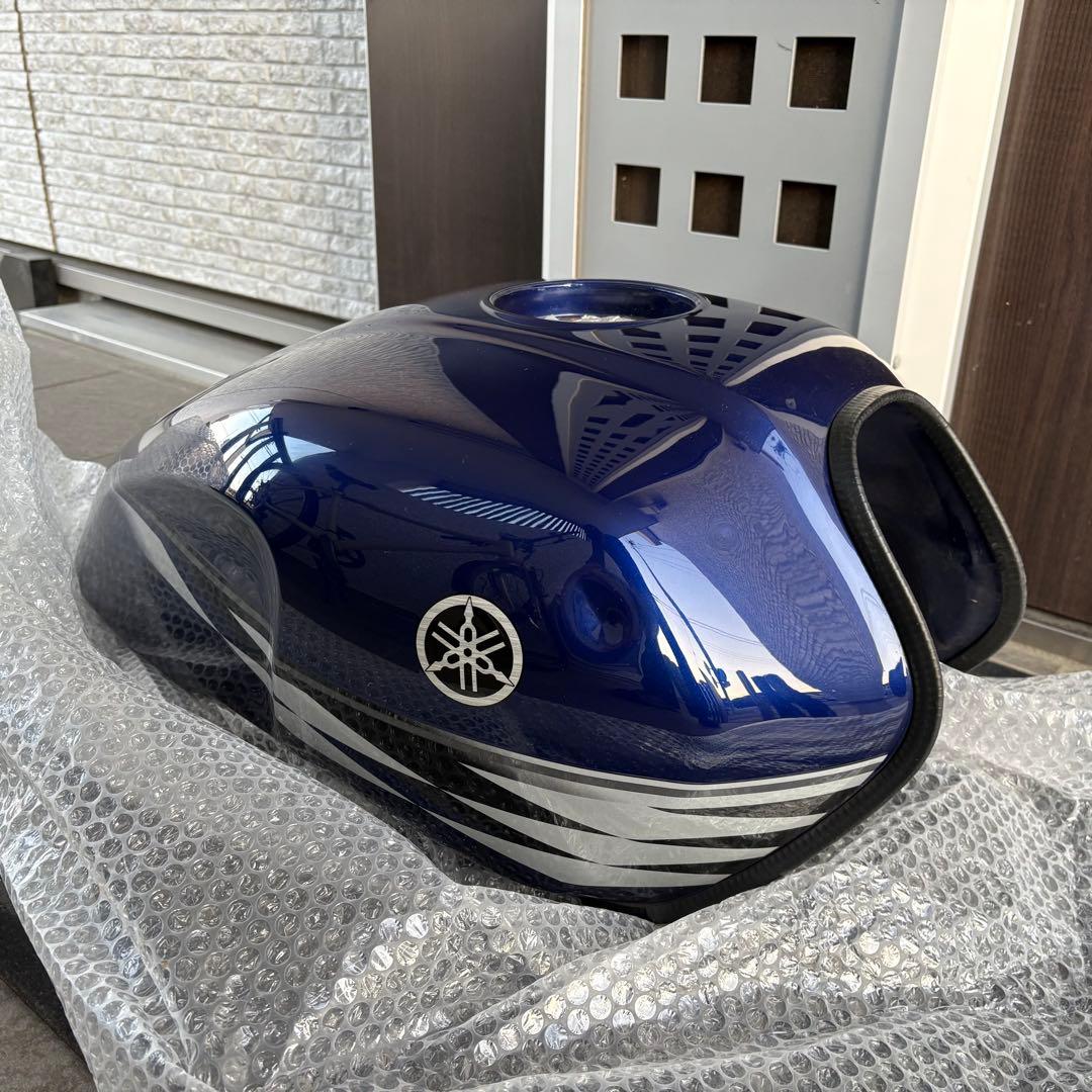 YAMAHA XJR400R タンク