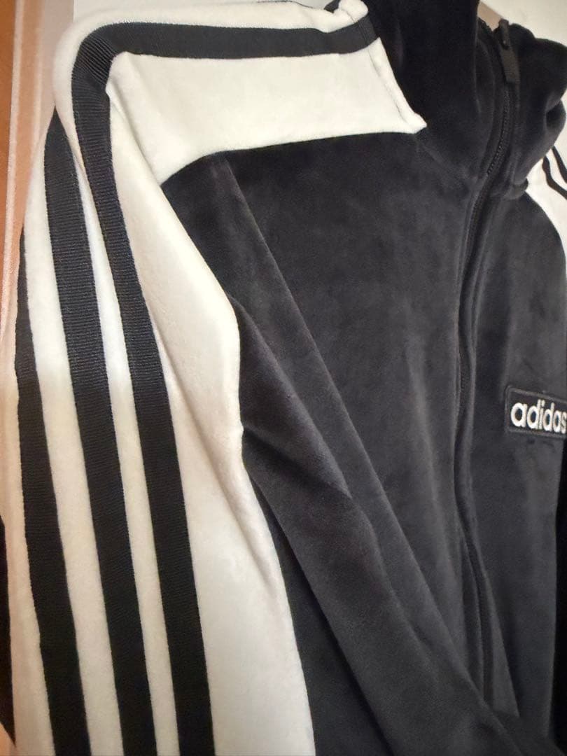 アディダス　アディブレイク ベロア トラックトップジャケット