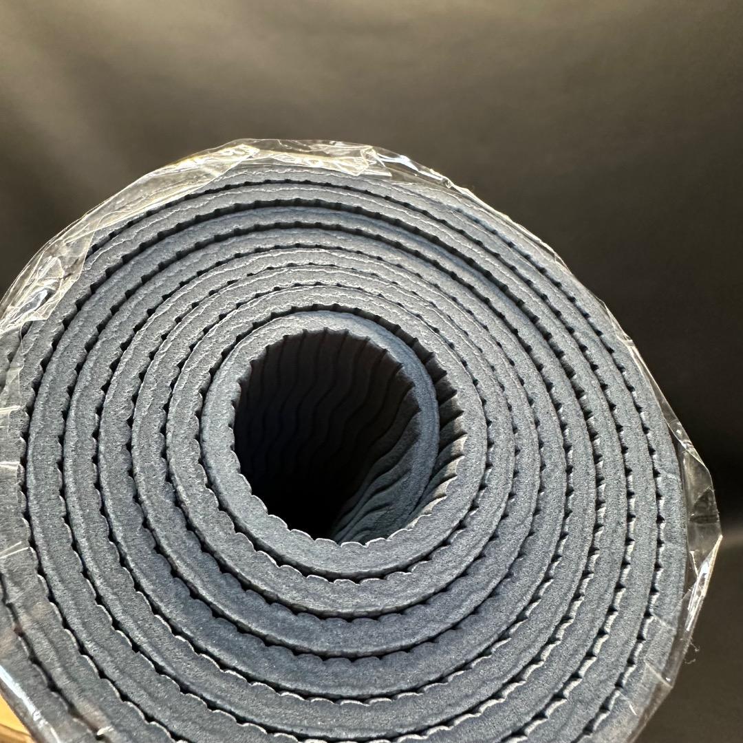 ♡J31004 未使用保管品 BetterMe エクササイズマット ベルト付き