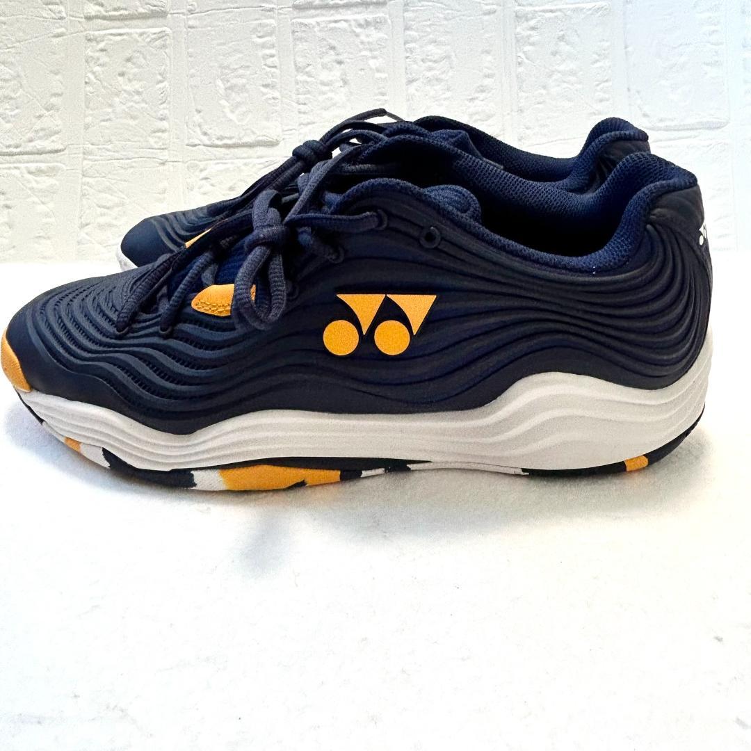 新品　ヨネックス　シューズ　28.0cm テニスシューズ　　パワークッション