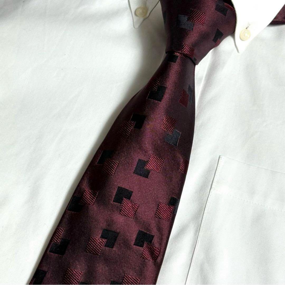 CHANEL シャネル ネクタイ レッド ボルドー ココマーク 光沢 イタリア製