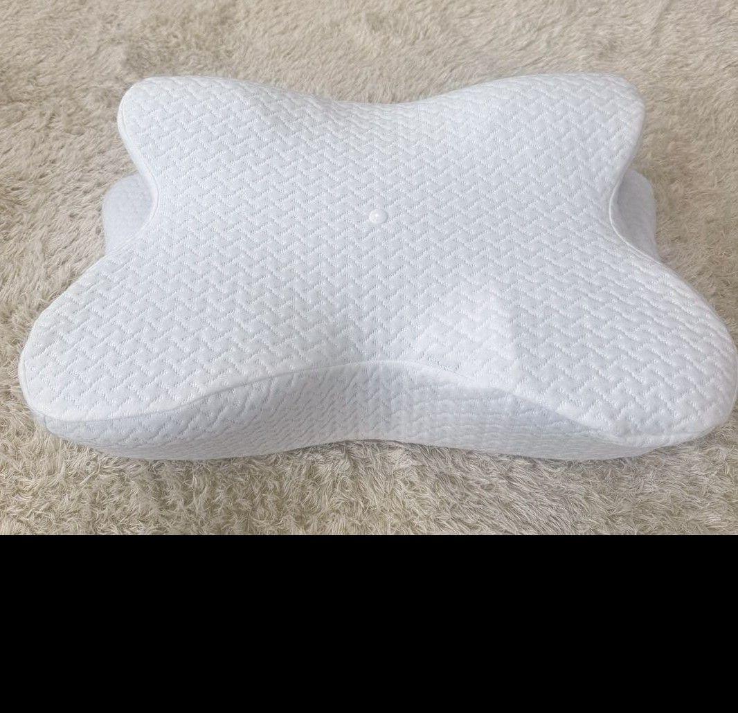 Derila Ergo　デリラエルゴ 快適な睡眠の為の頸部ネックピローカバー付き