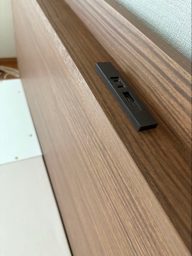 ※期間限定※ニトリ　クイーンサイズベッドフレーム(引き出し付)