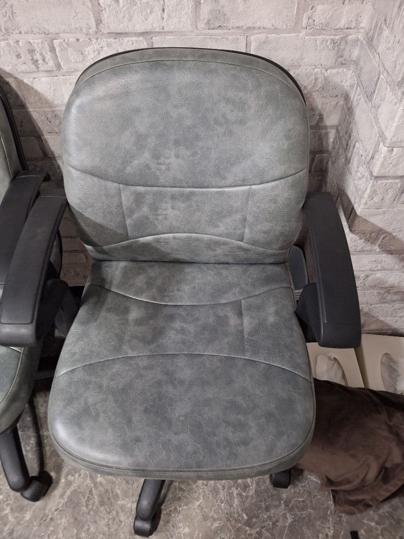 アモスの全自動麻雀卓に使用していた マツオカの椅子 チェアー ミランダ