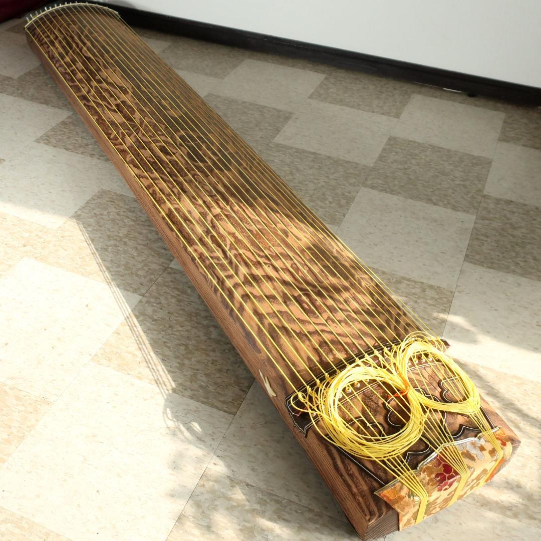17弦 琴 くり甲 綾杉彫り 透かし玉縁包み 全長約215cm 和楽器