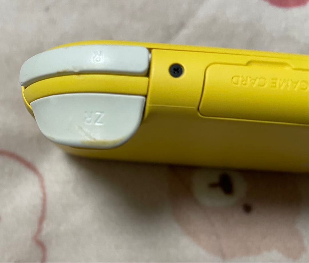 Nintendo Switch Lite イエロー本体【箱&充電器なし】