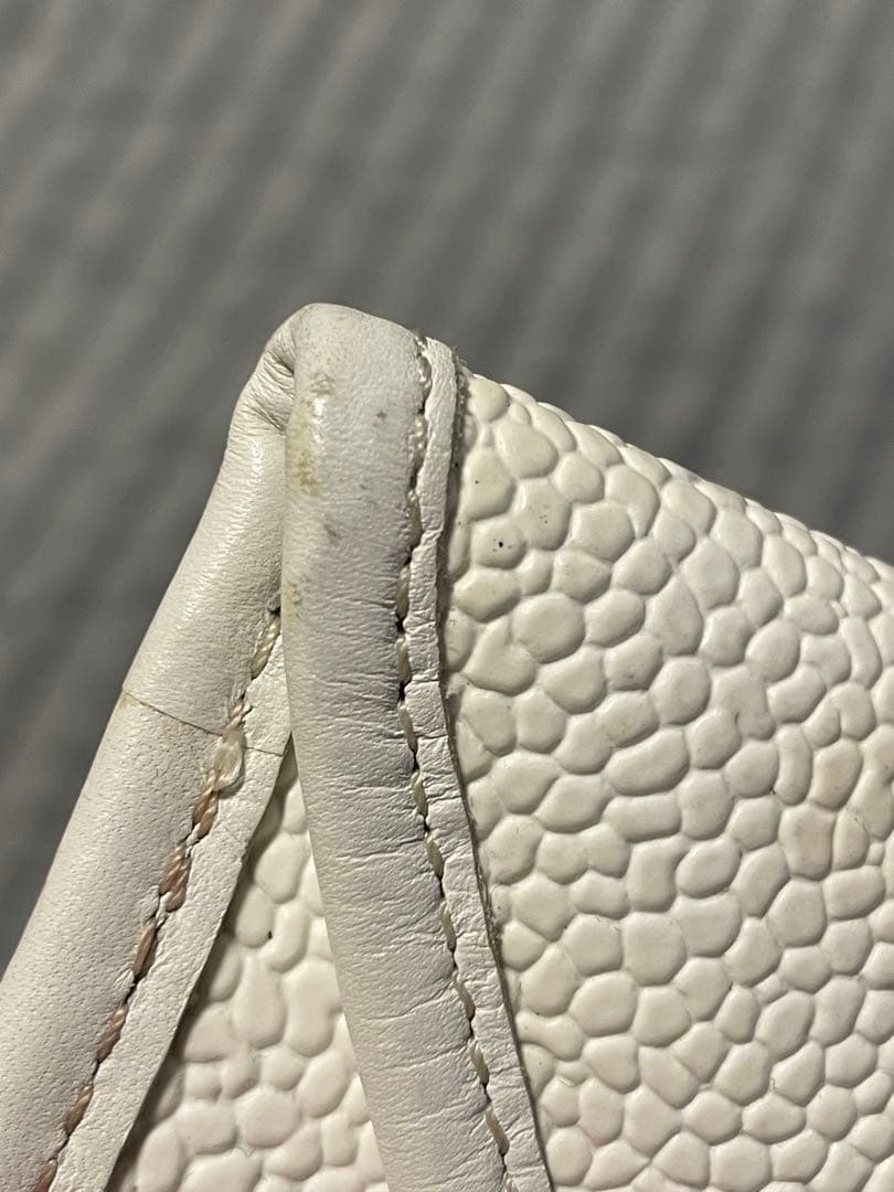 エルベシャプリエ　パスポートケース