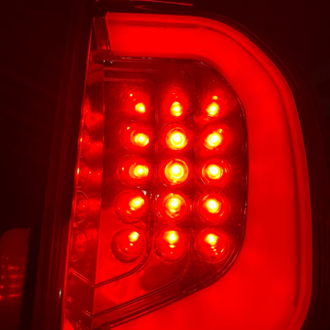 トヨタ　NHP10 AQUA アクア　フルLEDテール　レヴィーア　ジャンク