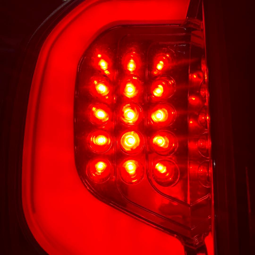 トヨタ　NHP10 AQUA アクア　フルLEDテール　レヴィーア　ジャンク