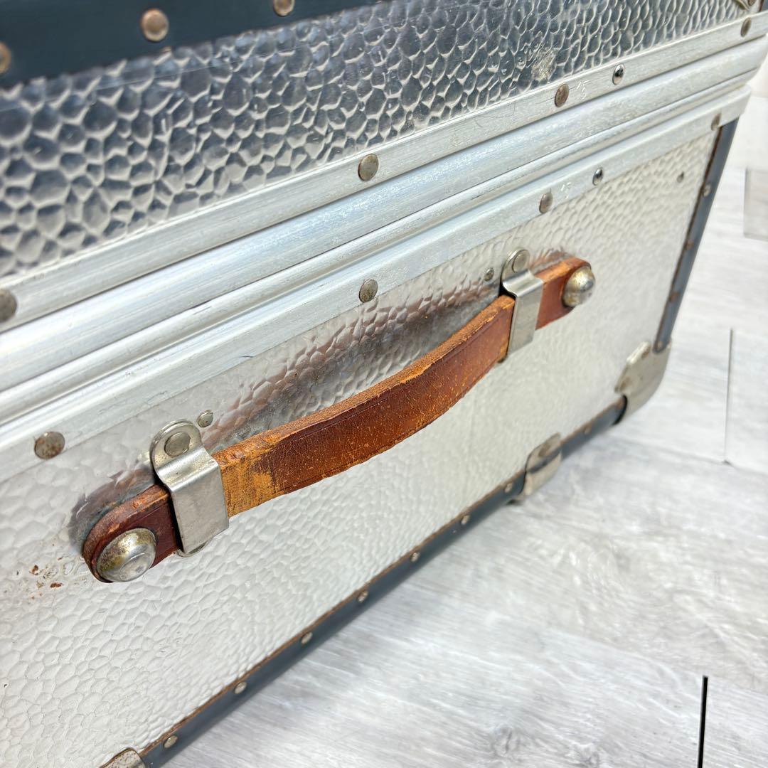 【ヴィンテージ】アルミ大型トランク 船トランク ケース インダストリアル