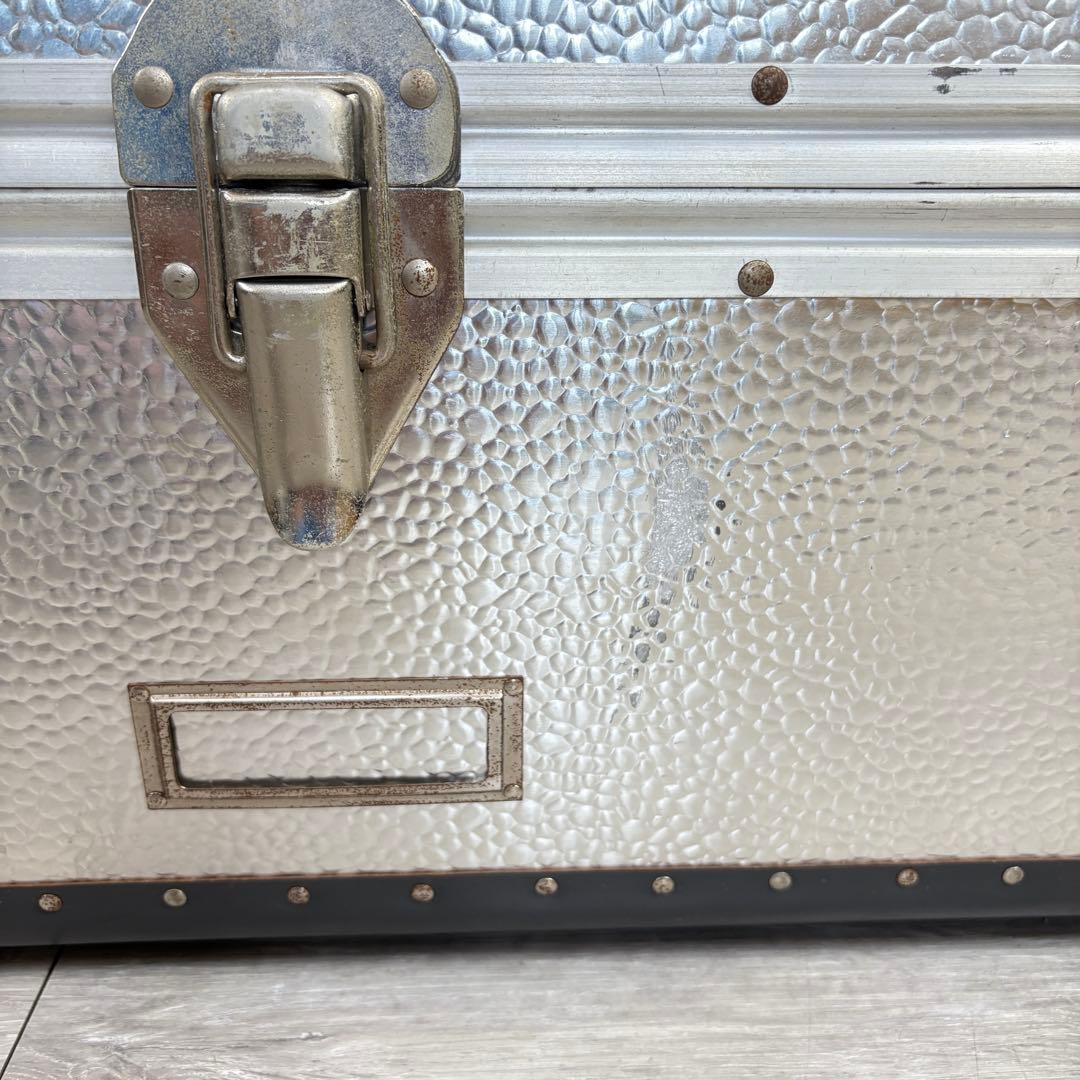 【ヴィンテージ】アルミ大型トランク 船トランク ケース インダストリアル