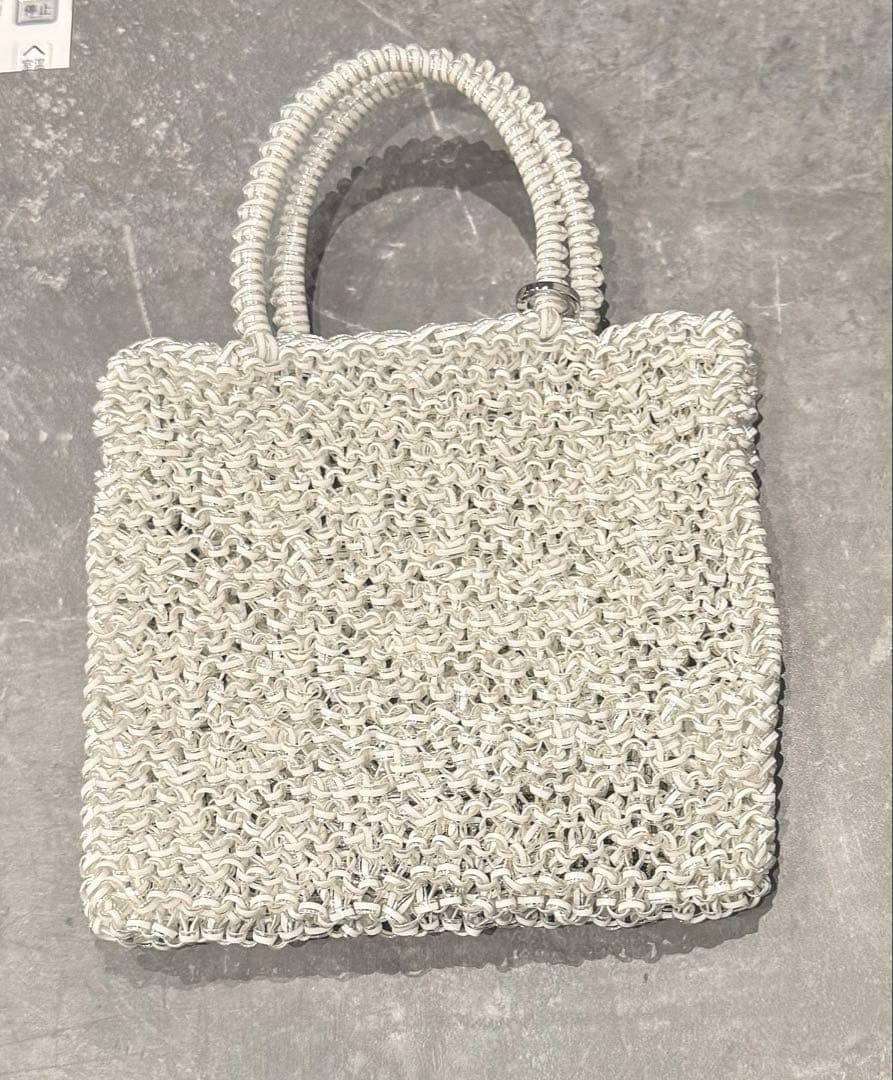 アンテプリマ　スタンダード ミニアトゥーラ　オーロラホワイト