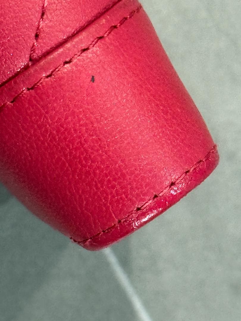 CHANEL パース　マドモアゼル　Vステッチ　ピンク