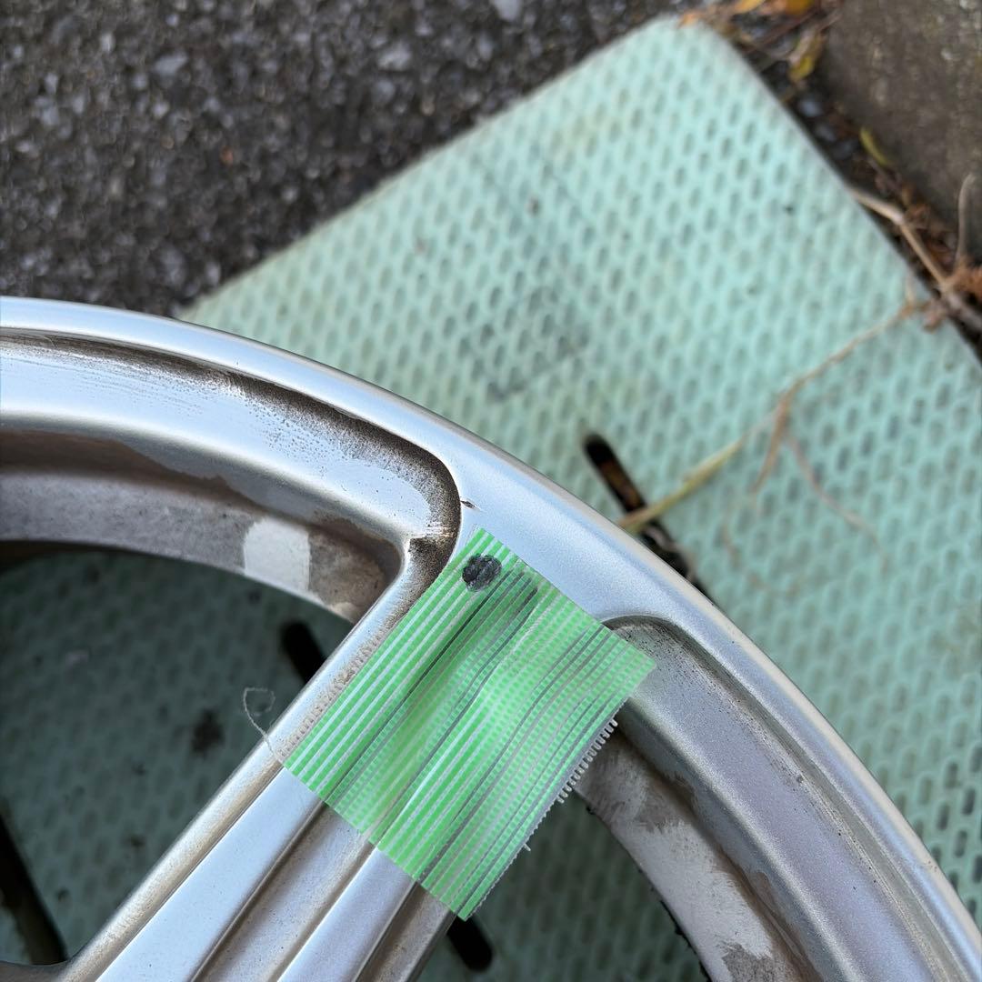 15インチ シルバーホイール 4本