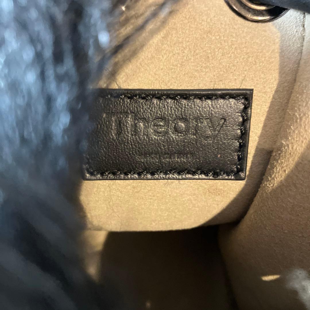 ❤️超美品❤️Theory 羊革　レザー　リアルファー 付きショルダーバック