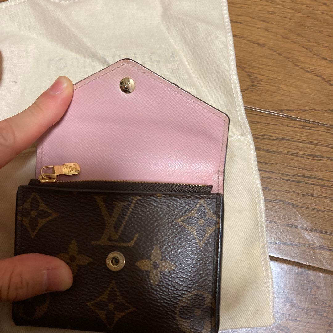 【値下げ】ルイヴィトン ポルトフォイユゾエ モノグラム ローズバレリーヌ 三折り