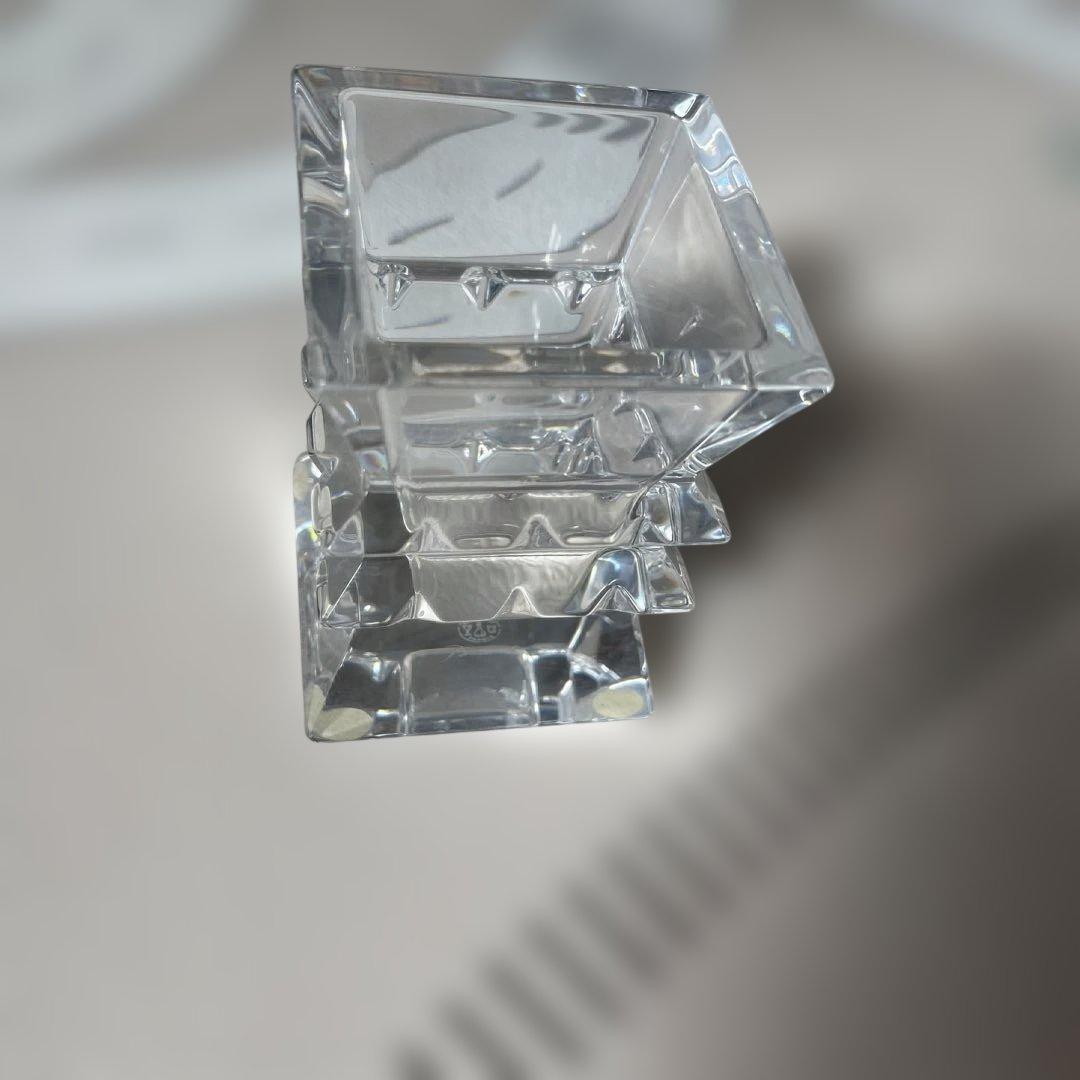 バカラ　コロンビーヌ　フラワーベース花瓶一輪挿し