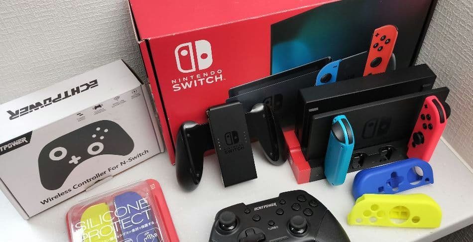 Nintendo Switch 青・赤 本体 ＋　付属品付き