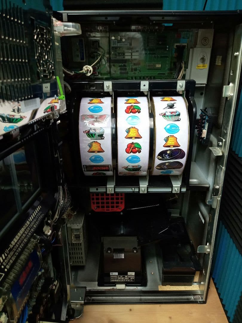 初代　魔法少女まどか☆マギカ　まどマギ　実機　アルティメットパネル　ジャンク品