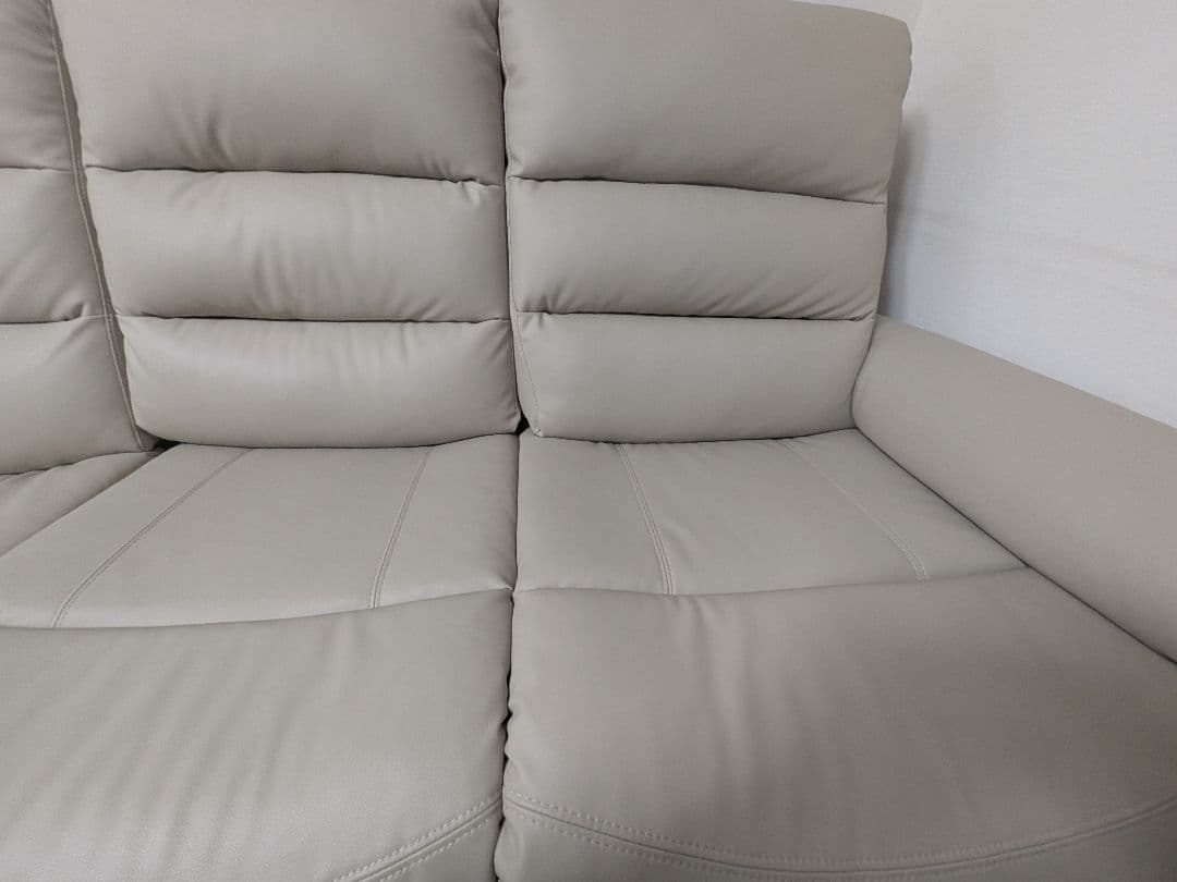 【本日まで】ニトリ 電動リクライニングソファ 3人掛け②