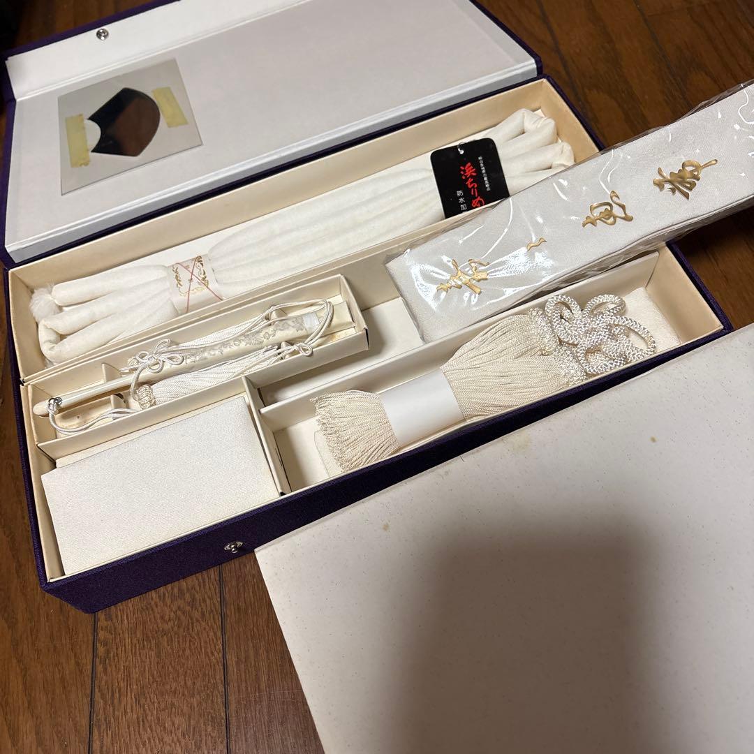 レア　特別出品　白無垢、打掛用　箱せこセット　帯締め二点、懐剣、扇　帯他