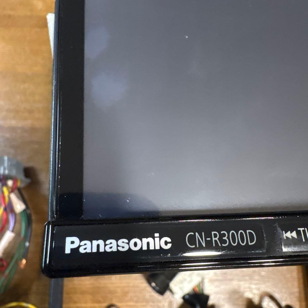 Panasonic CN-R300D カーナビとTS-WX22A 週末限定価格