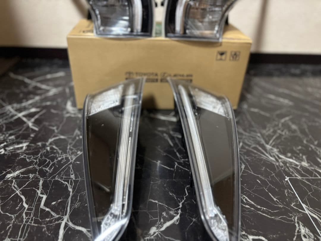 【在庫1】50プリウス　前期　加工テール　クリアテール インナーブラック