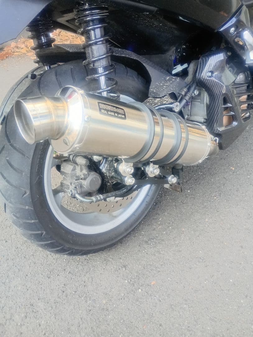 N-MAX　トリシティー　マフラー　ビームズ　廃盤