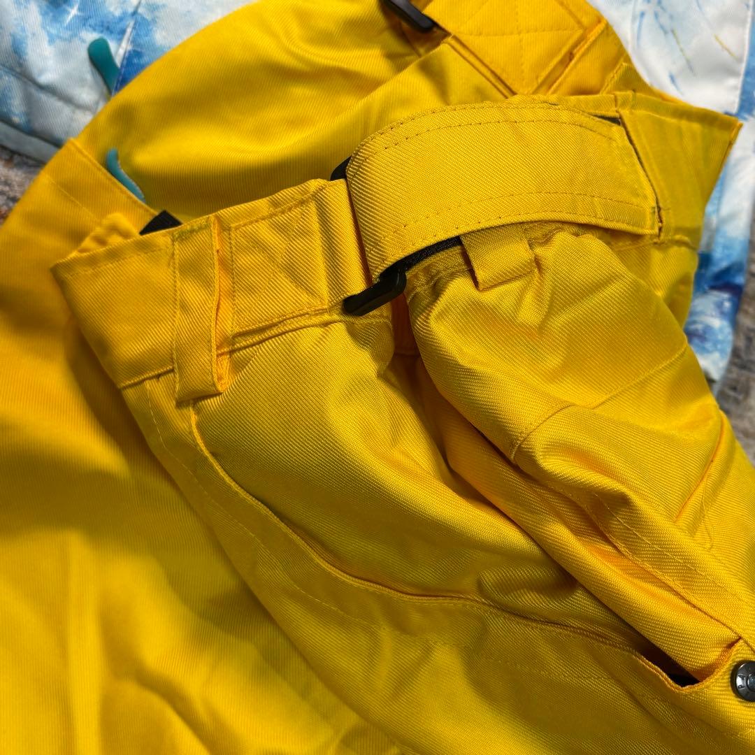 送料込【即滑走OK！】スノーウェア上下　ゴーグル　手袋　ネックウォーマー