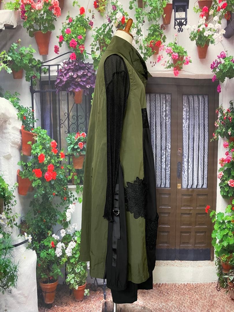 275新品BRILLANTE豪華お花レース付きストレッチロングベスト